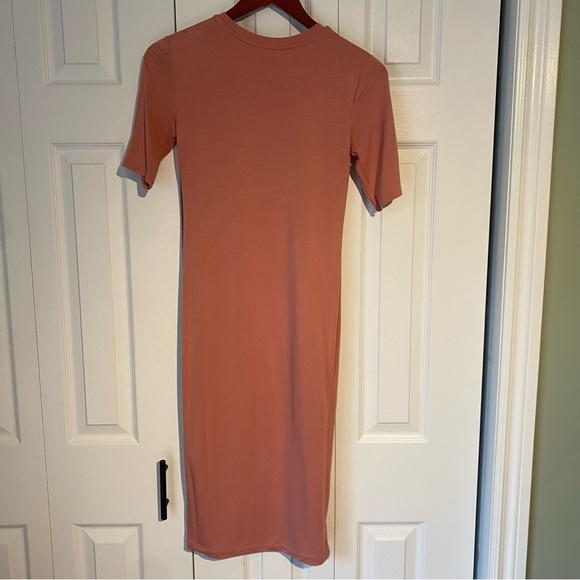 Forever 21 fitted jersey dress - Picture 3 of 3